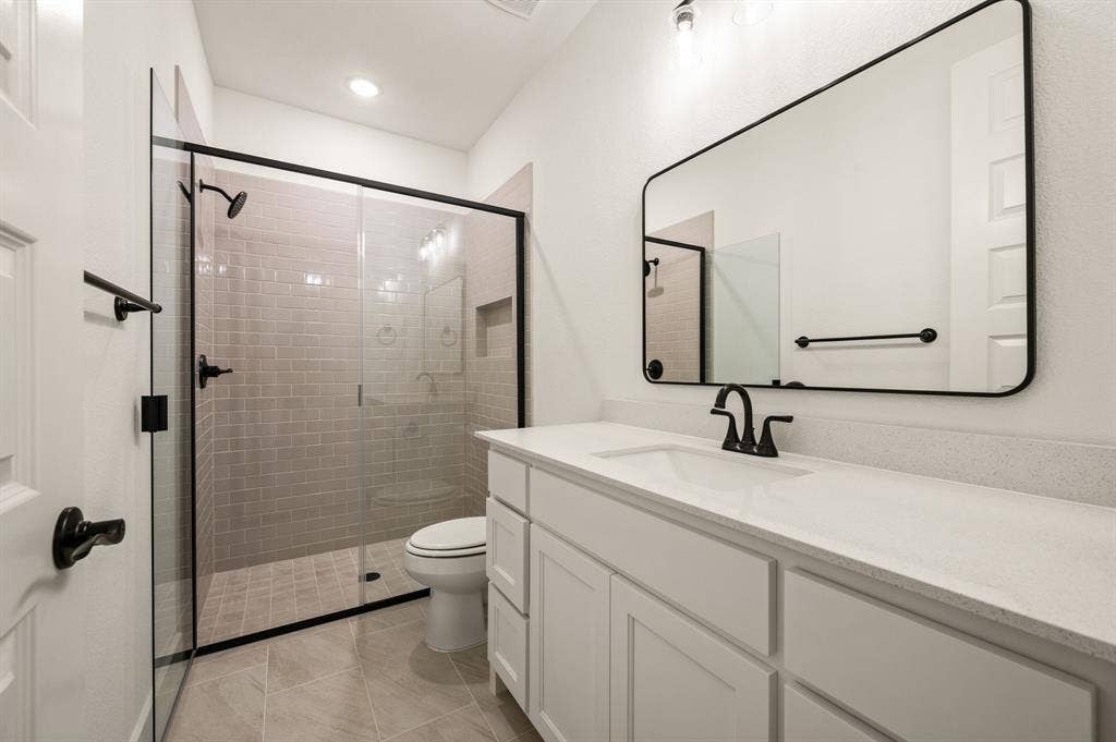 704 Blackbird Drive, Aledo, TX 76008 704 Blackbird Drive, Aledo, TX 76008
