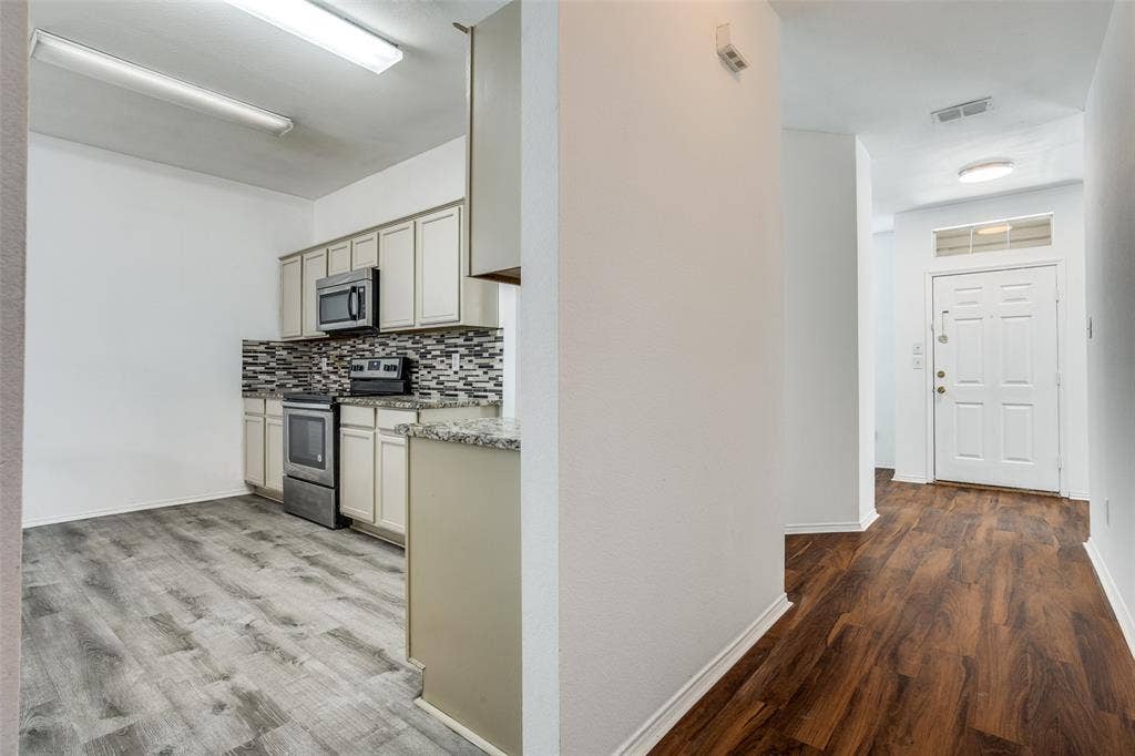 4021 Carrington Drive, Garland, TX 75043 4021 Carrington Drive, Garland, TX 75043