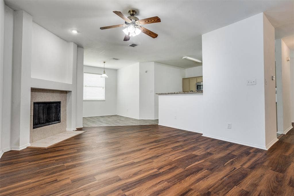 4021 Carrington Drive, Garland, TX 75043 4021 Carrington Drive, Garland, TX 75043