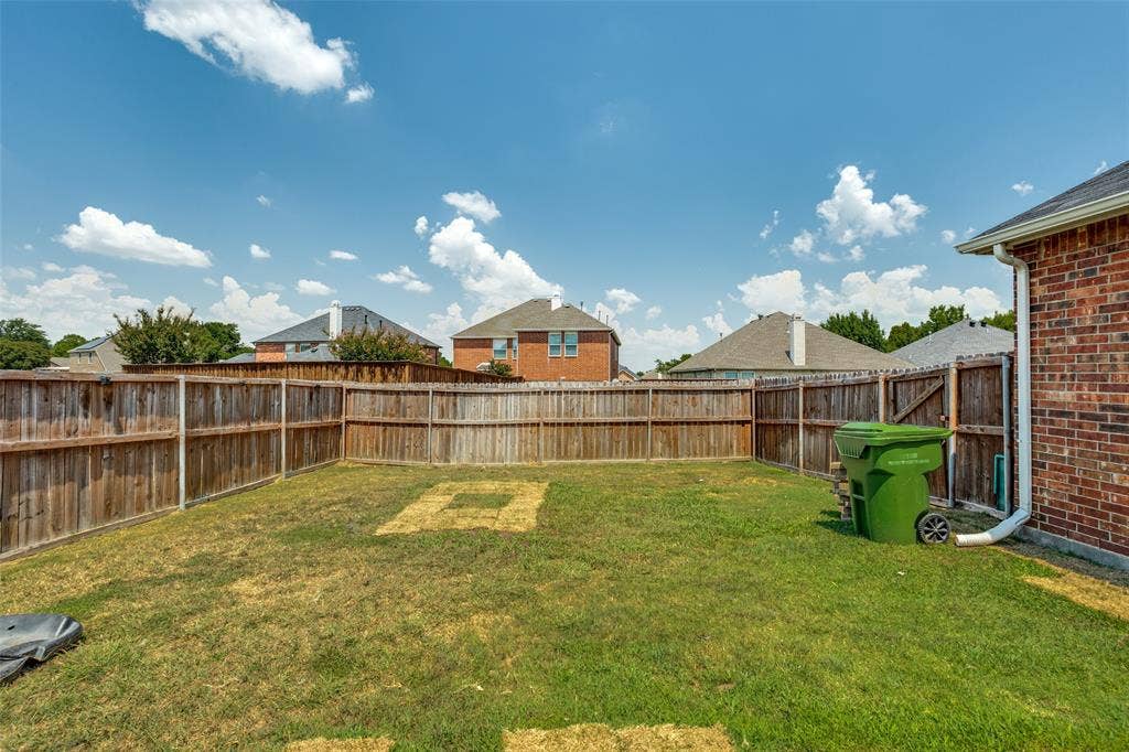 4021 Carrington Drive, Garland, TX 75043 4021 Carrington Drive, Garland, TX 75043