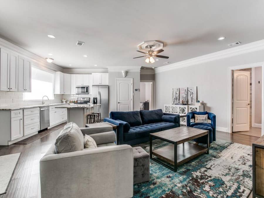 Property photo for 507 E Dallas Road, Grapevine, TX
