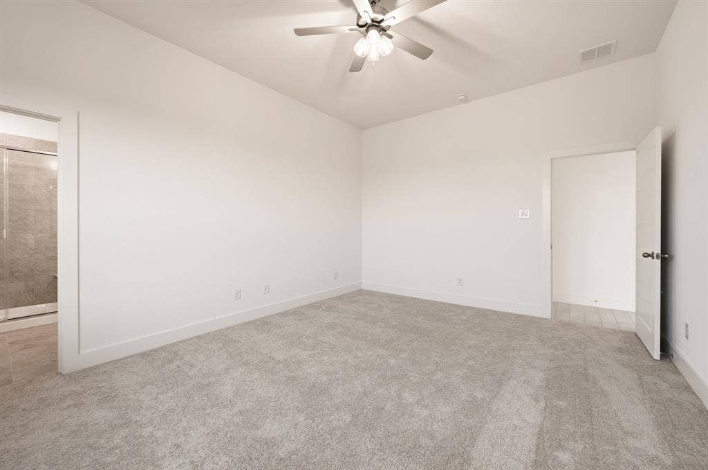 116 Park Hurst Drive, Boyd, TX 76023