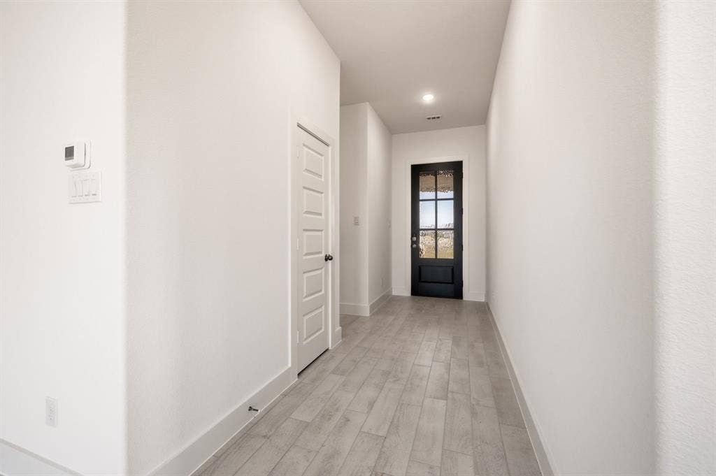 116 Park Hurst Drive, Boyd, TX 76023