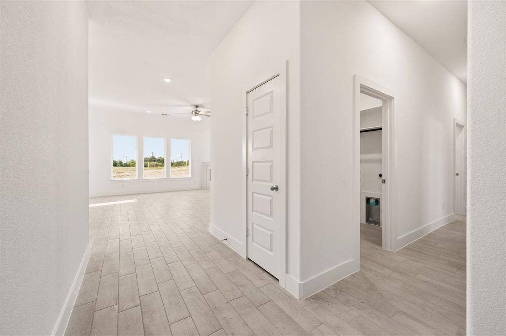 116 Park Hurst Drive, Boyd, TX 76023