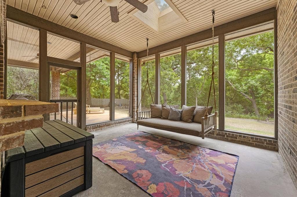 2851 Coldwater Court, Midlothian, TX 76065