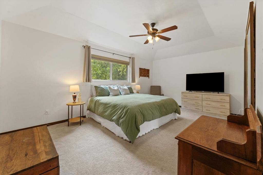 2851 Coldwater Court, Midlothian, TX 76065