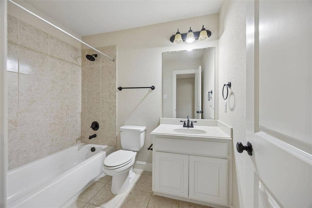 3537 Acropolis Way, Plano, TX 75074 3537 Acropolis Way, Plano, TX 75074