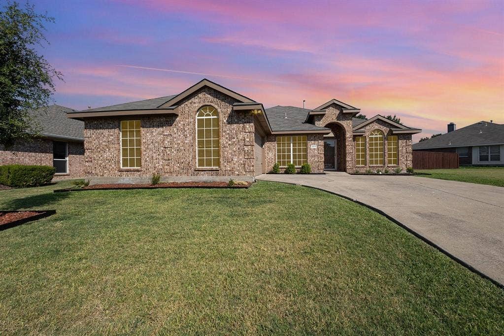 1817 Eastfork Lane, Wylie, TX 75098 1817 Eastfork Lane, Wylie, TX 75098