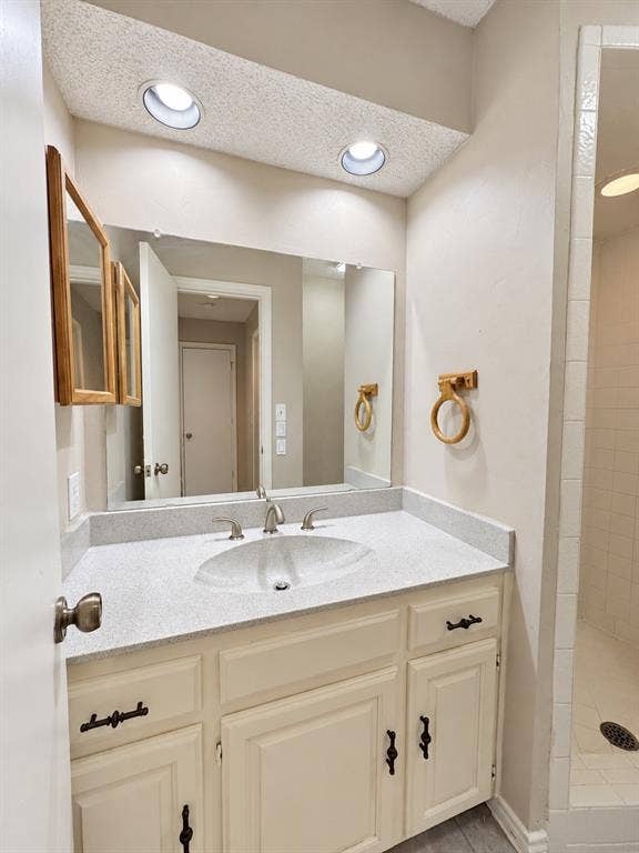 3620 Teakwood Lane, Plano, TX 75075 3620 Teakwood Lane, Plano, TX 75075