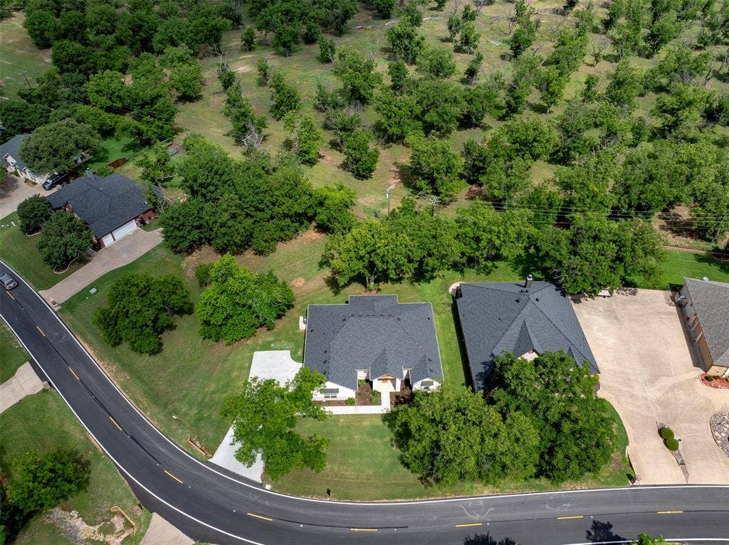 10301 Ravenswood Road, Granbury, TX 76049 Exterior View