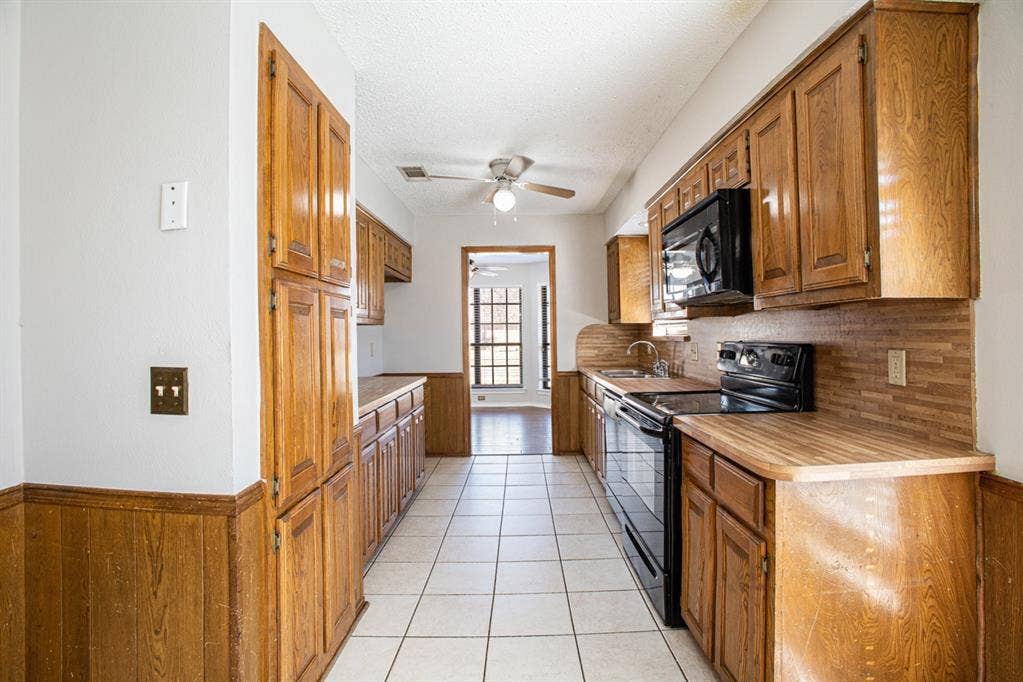3204 Anchor Drive, Plano, TX 75023 3204 Anchor Drive, Plano, TX 75023