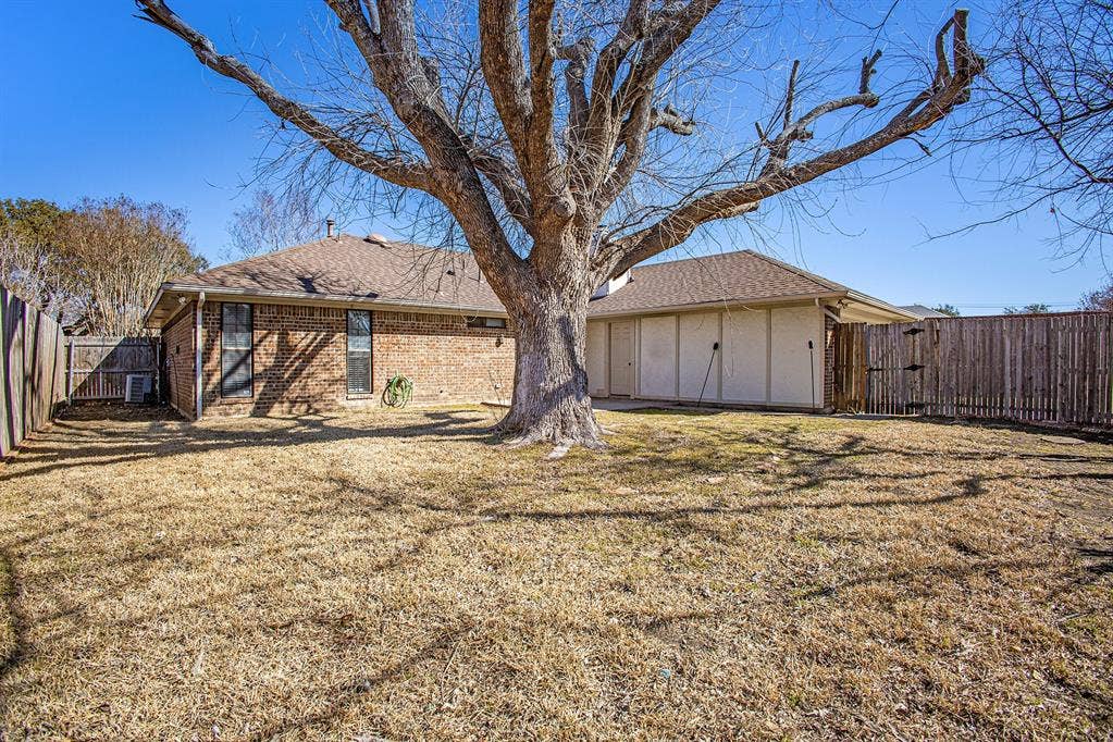 3204 Anchor Drive, Plano, TX 75023 3204 Anchor Drive, Plano, TX 75023