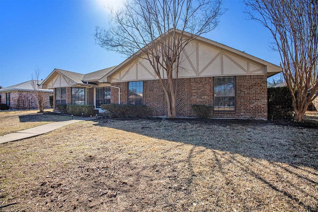 3204 Anchor Drive, Plano, TX 75023 3204 Anchor Drive, Plano, TX 75023