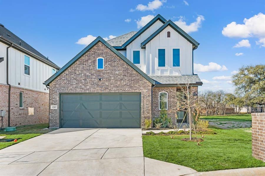 Property photo for 12267 Ross Calhoun Drive, Fort Worth, TX