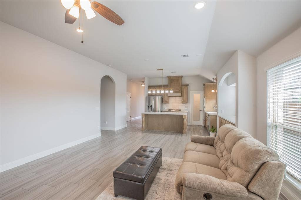 2408 Rileigh Lane, Mansfield, TX 76063