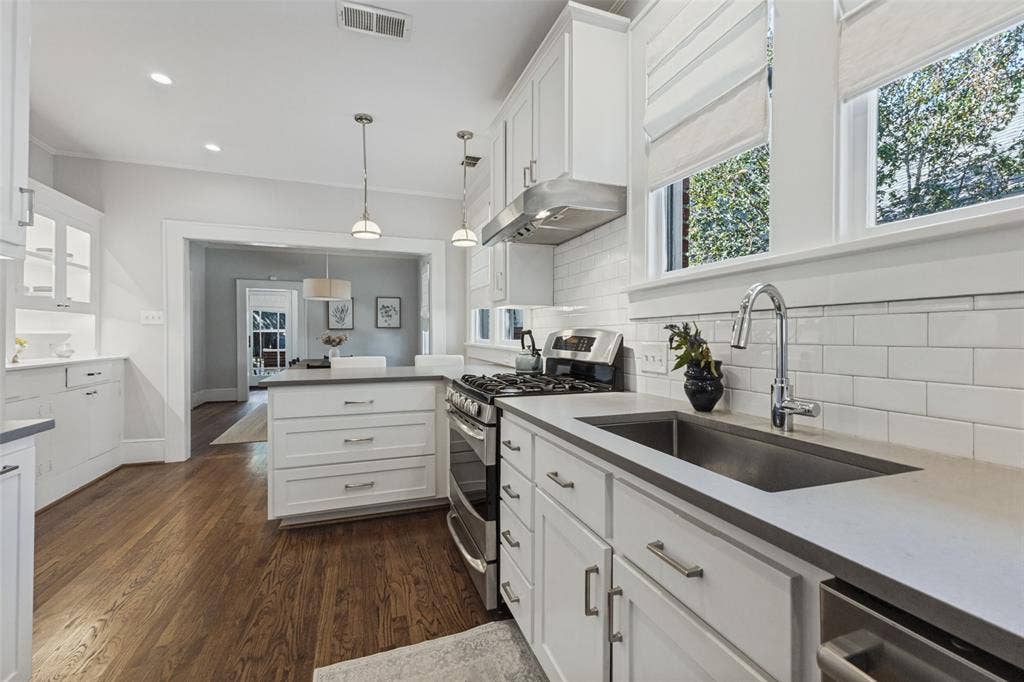 5227 Goodwin Avenue, Dallas, TX 75206 5227 Goodwin Avenue, Dallas, TX 75206