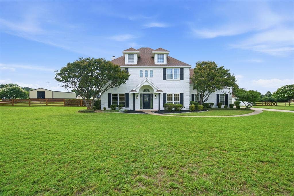 Colonial style Home