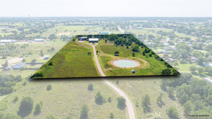 Property photo for 200 Pleasant Lane, Clyde, TX