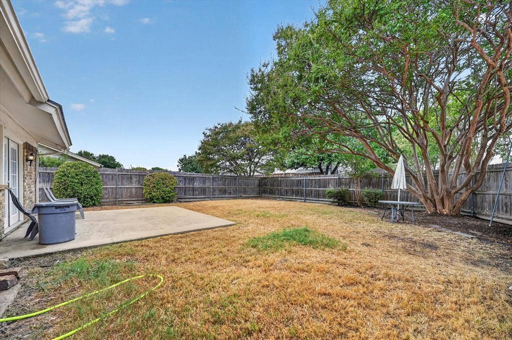 1813 Tulane Drive, Richardson, TX 75081 Nice size backyard with tree