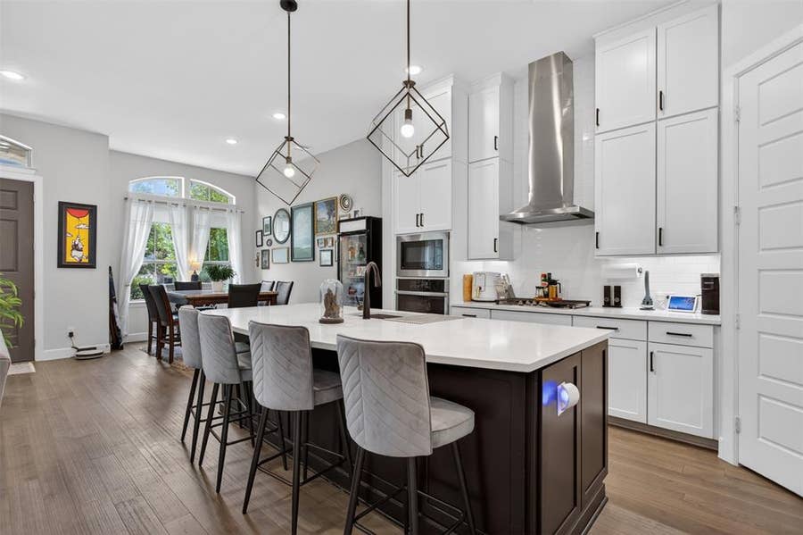 Property photo for 5137 Artemesia Lane, Dallas, TX
