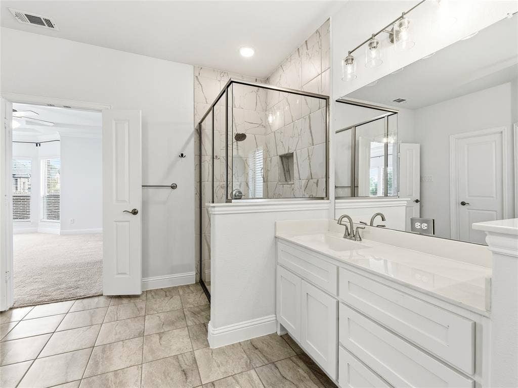 913 Peabody Drive, McKinney, TX 75071 913 Peabody Drive, McKinney, TX 75071