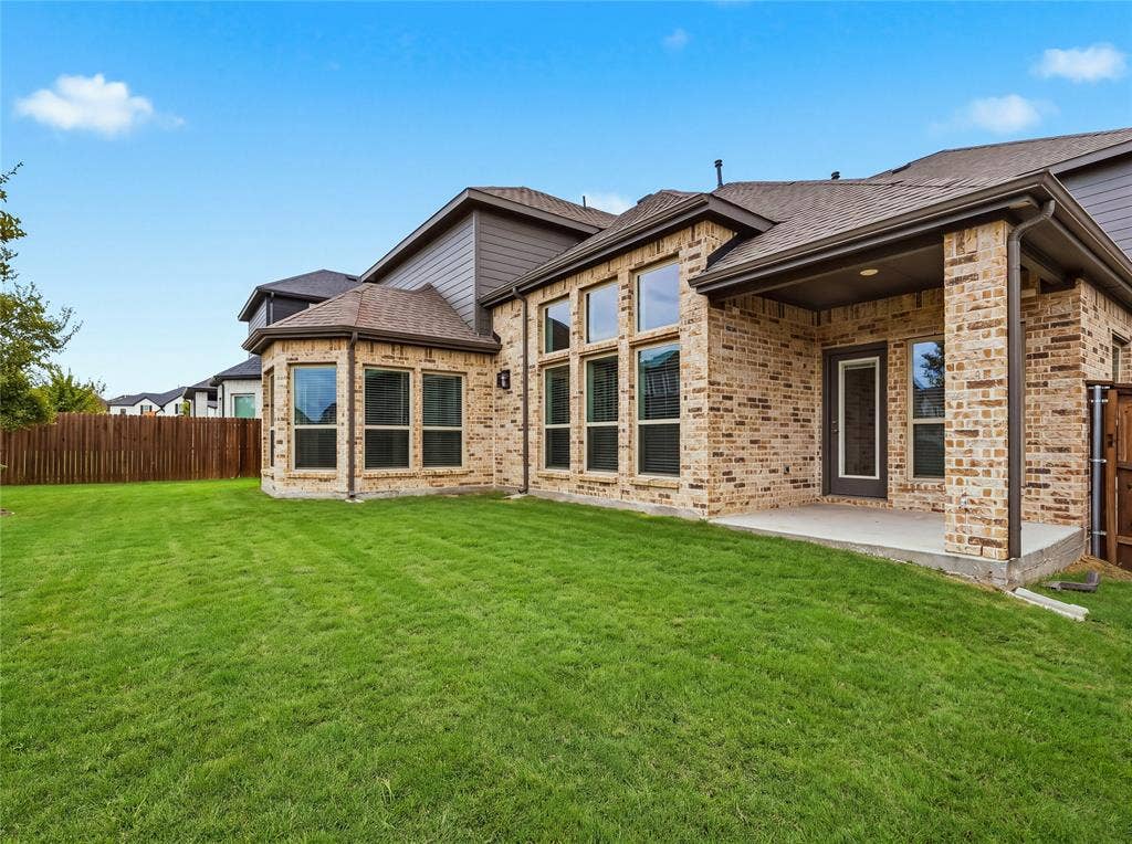 913 Peabody Drive, McKinney, TX 75071 913 Peabody Drive, McKinney, TX 75071