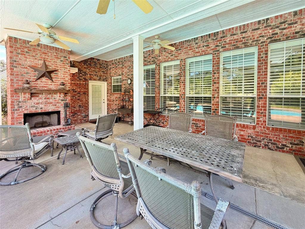 209 Clubview, Hideaway, TX 75771
