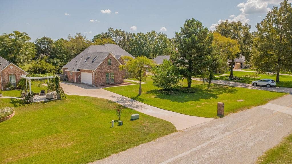 209 Clubview, Hideaway, TX 75771