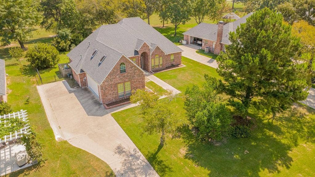 209 Clubview, Hideaway, TX 75771