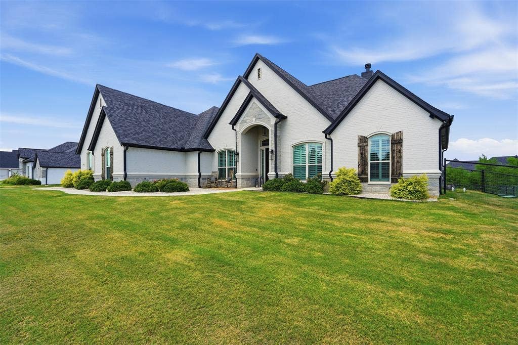 655 Winkler Way, Springtown, TX 76082 655 Winkler Way, Springtown, TX 76082