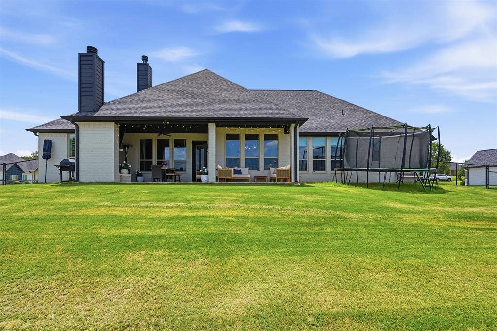 655 Winkler Way, Springtown, TX 76082 655 Winkler Way, Springtown, TX 76082