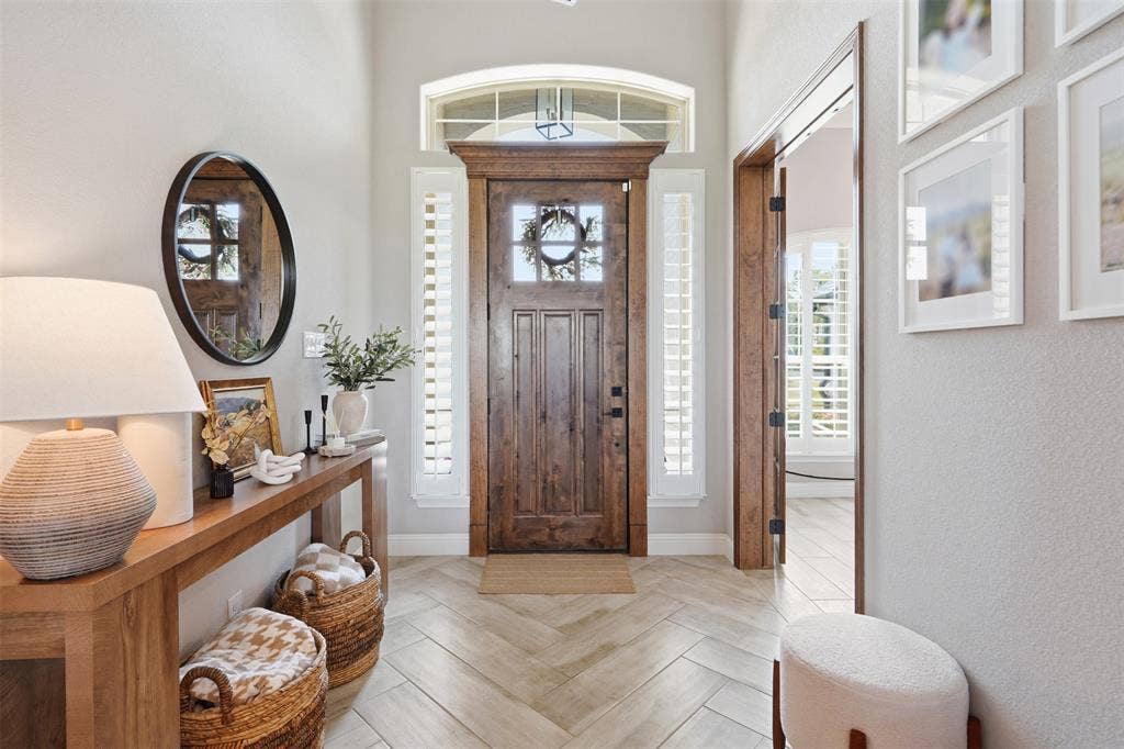 655 Winkler Way, Springtown, TX 76082 655 Winkler Way, Springtown, TX 76082