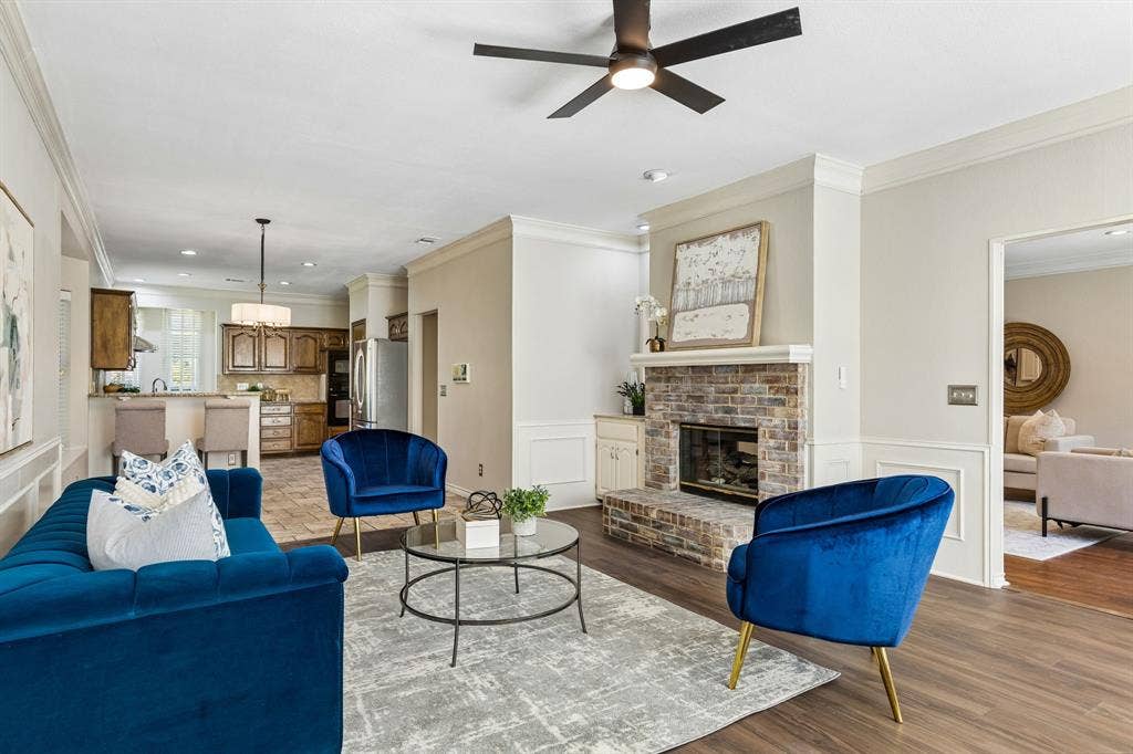 2nd Living Room