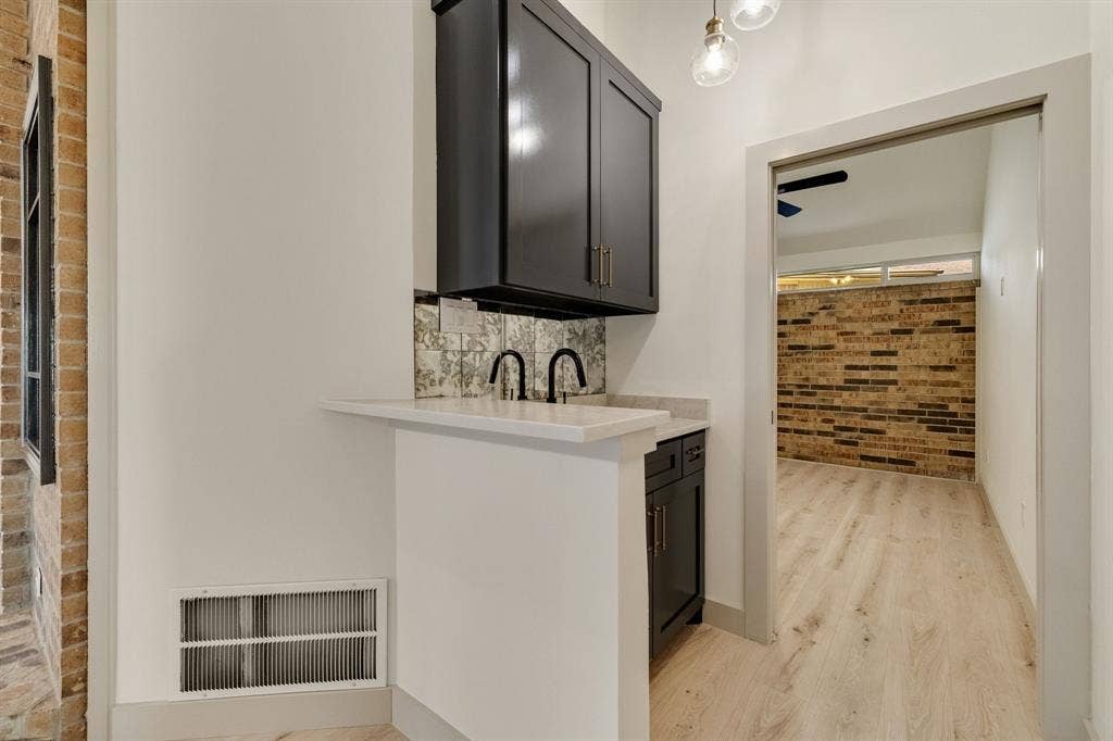 16726 Cleary Circle, Dallas, TX 75248