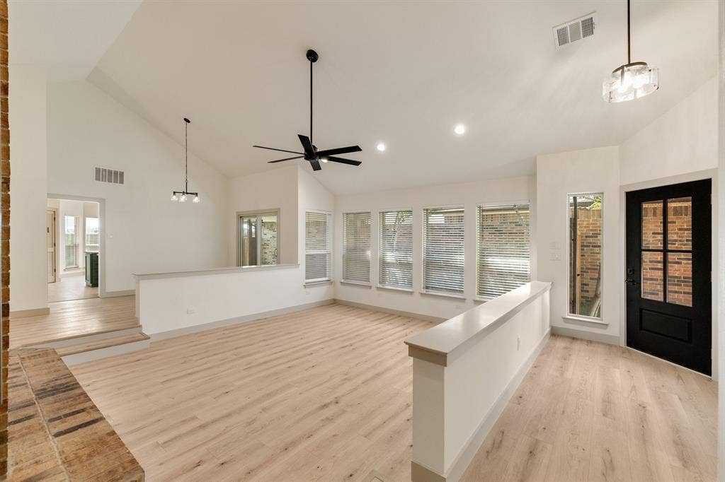 16726 Cleary Circle, Dallas, TX 75248