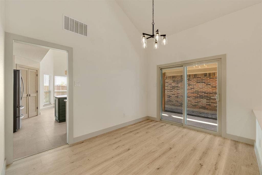 16726 Cleary Circle, Dallas, TX 75248