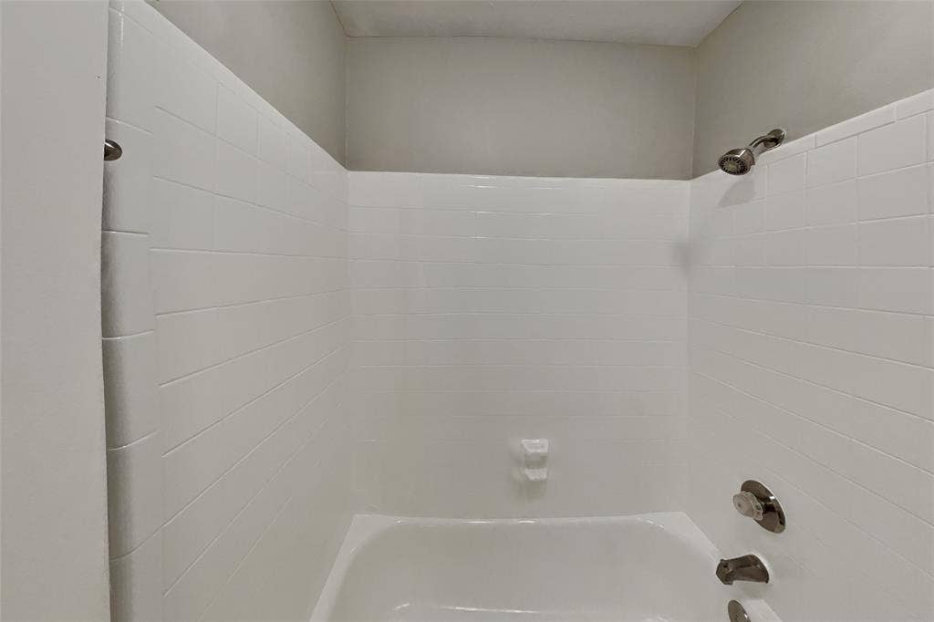 1528 Jabbet Drive, Plano, TX 75025 1528 Jabbet Drive, Plano, TX 75025