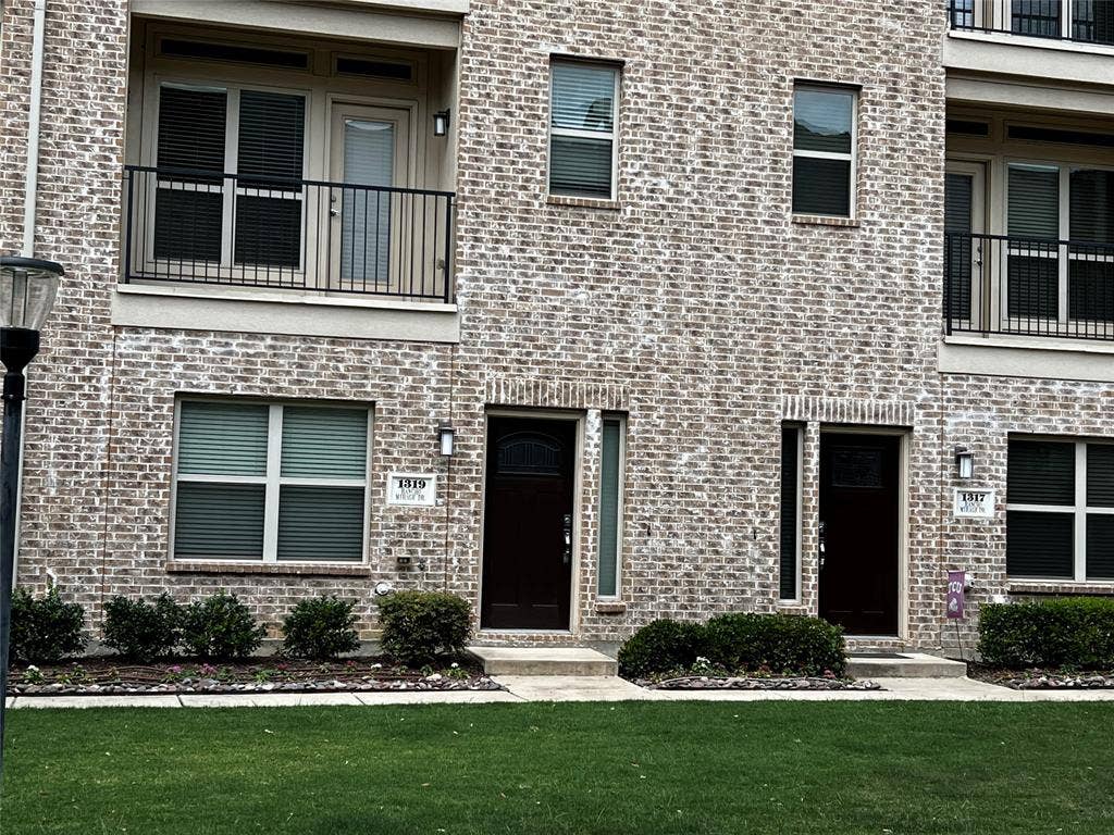 1319 Rancho Mirage Drive, Dallas, TX 75204 1319 Rancho Mirage Drive, Dallas, TX 75204
