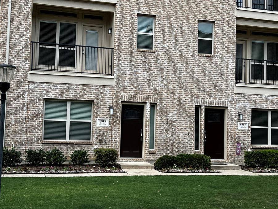 Property photo for 1319 Rancho Mirage Drive, Dallas, TX