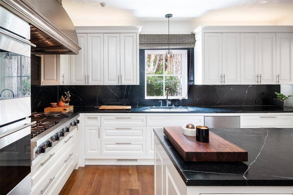 4320 Saint Johns Drive, Highland Park, TX 75205 4320 Saint Johns Drive, Highland Park, TX 75205