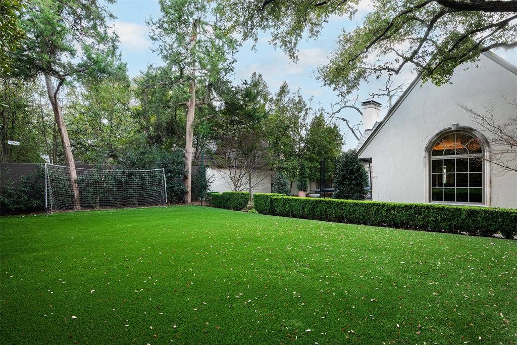 4320 Saint Johns Drive, Highland Park, TX 75205 4320 Saint Johns Drive, Highland Park, TX 75205
