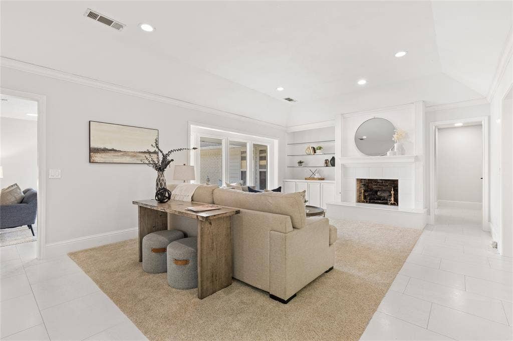 3549 Arbuckle Drive, Plano, TX 75075 3549 Arbuckle Drive, Plano, TX 75075