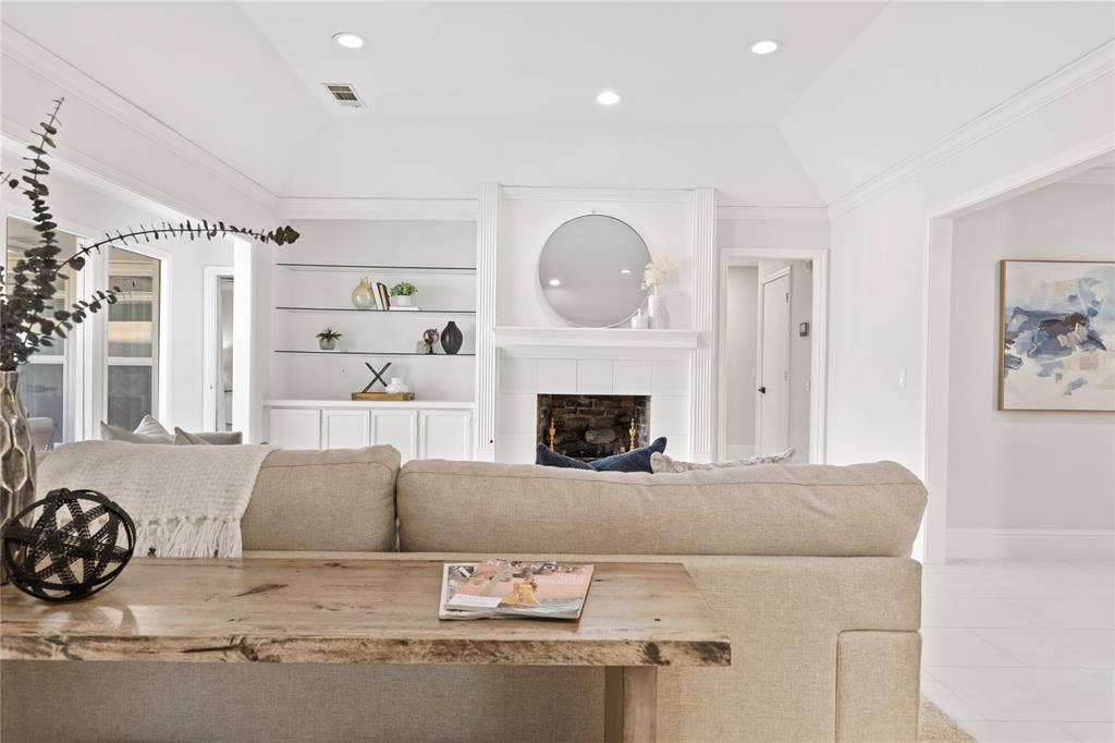 3549 Arbuckle Drive, Plano, TX 75075 3549 Arbuckle Drive, Plano, TX 75075