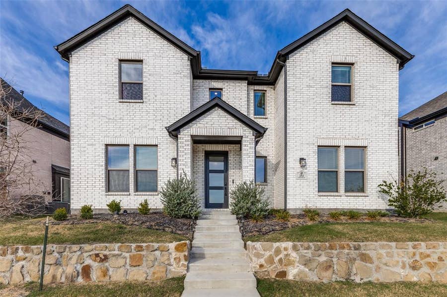 Property photo for 252 Golden Run Drive, Fate, TX