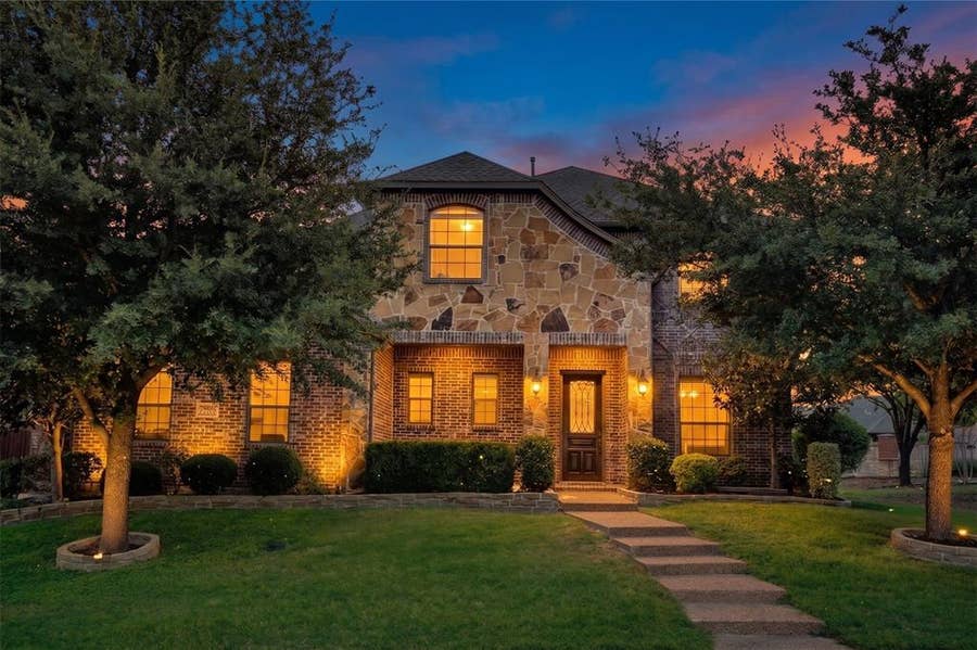 Property photo for 7604 Cindy Lane, Sachse, TX