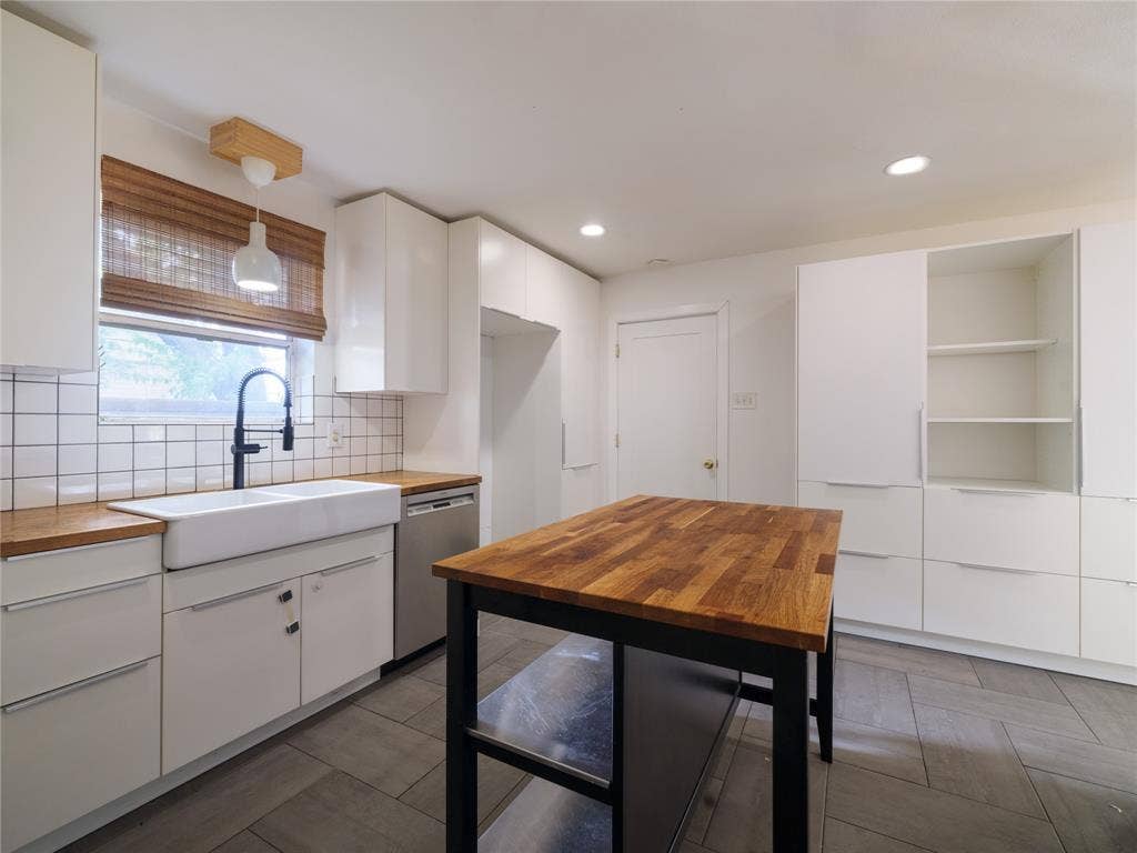 427 Rorary Drive, Richardson, TX 75081