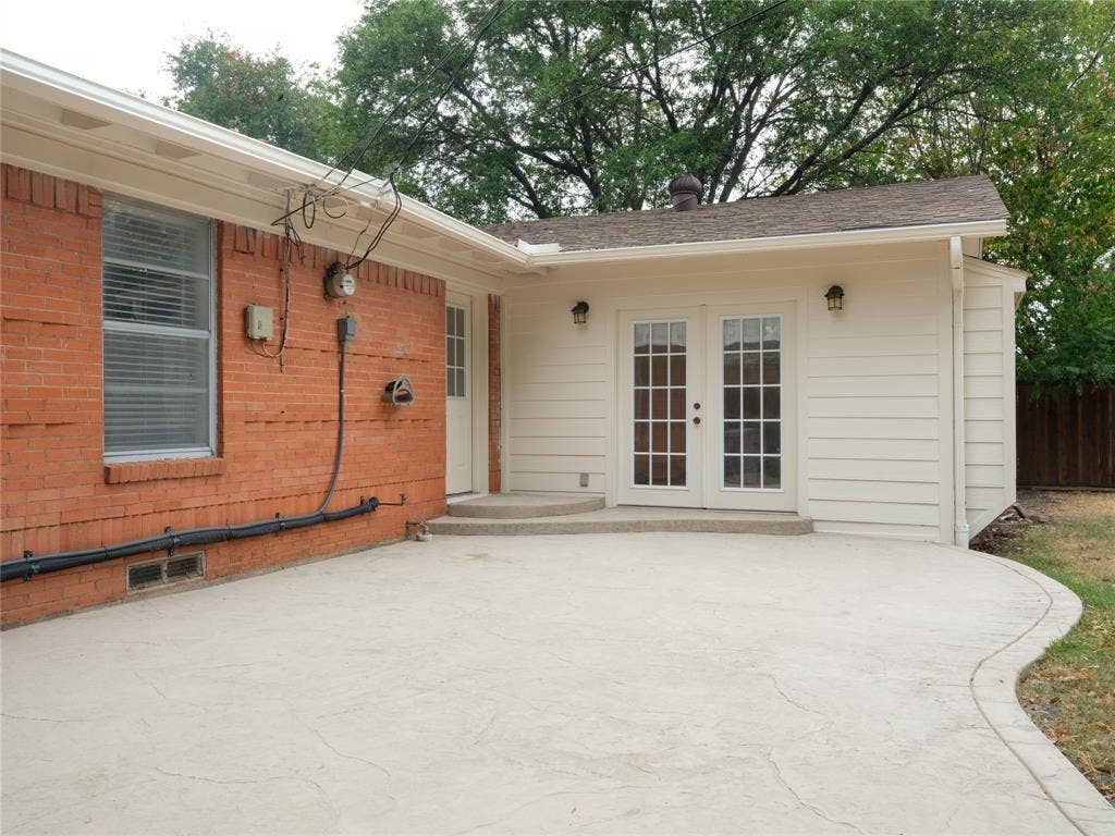 427 Rorary Drive, Richardson, TX 75081
