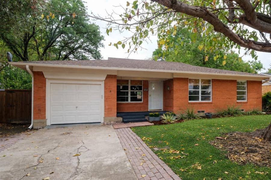 Property photo for 427 Rorary Drive, Richardson, TX