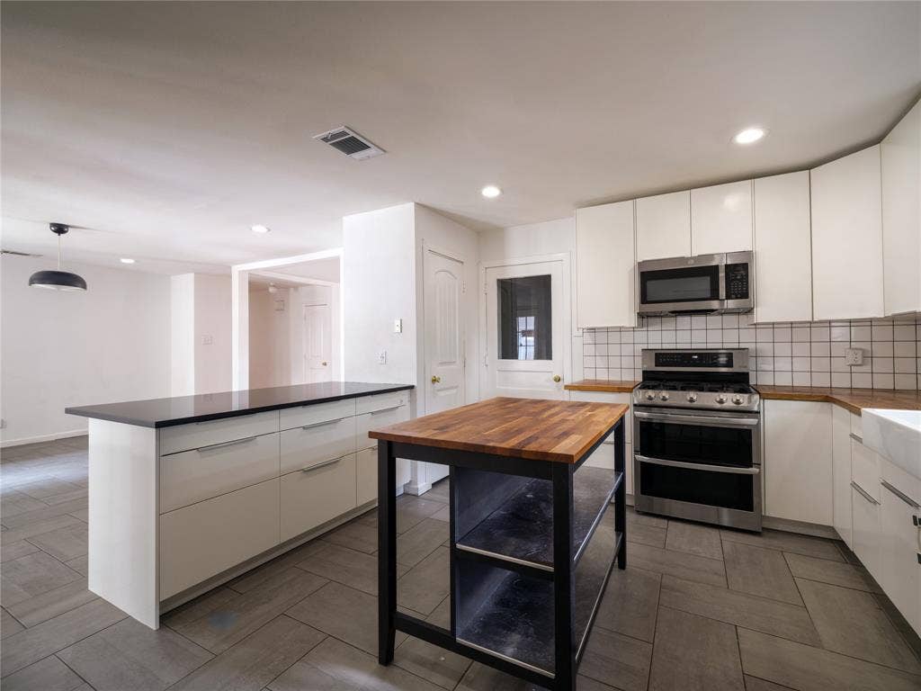 427 Rorary Drive, Richardson, TX 75081