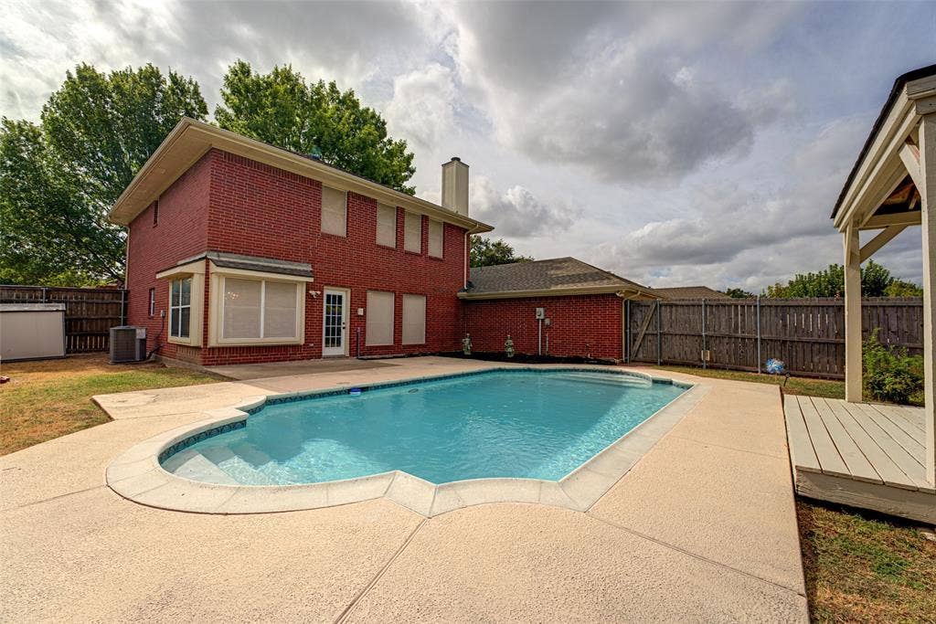 4005 Baywatch Drive, Rowlett, TX 75088 4005 Baywatch Drive, Rowlett, TX 75088